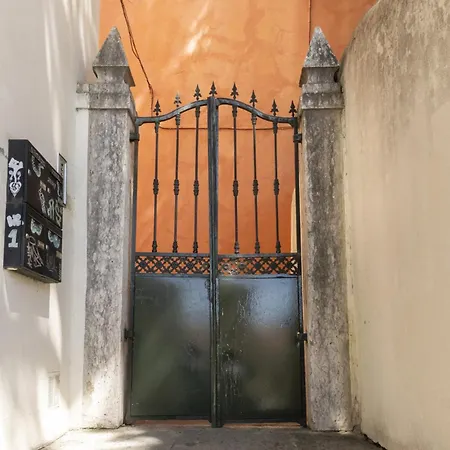 Stylish Duplex In Baixa, Lisbon, & Spacious - Ttl321 * リスボン