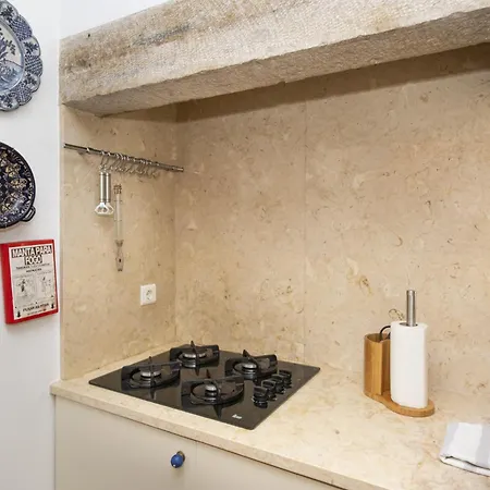 Stylish Duplex In Baixa, Lisbon, & Spacious - Ttl321 アパート *