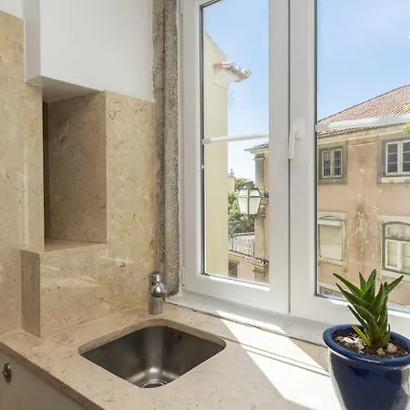 Stylish Duplex In Baixa, Lisbon, & Spacious - Ttl321 * Lisbona