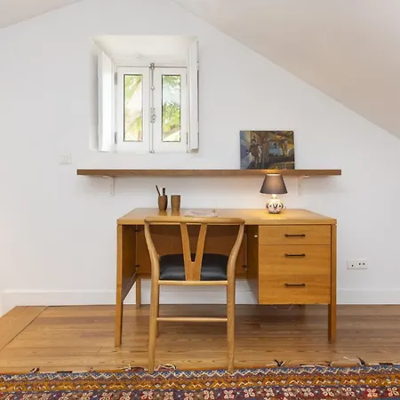 Stylish Duplex In Baixa, Lisbon, & Spacious - Ttl321 *