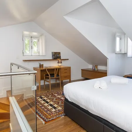 Apartamento Stylish Duplex In Baixa, Lisbon, & Spacious - Ttl321
