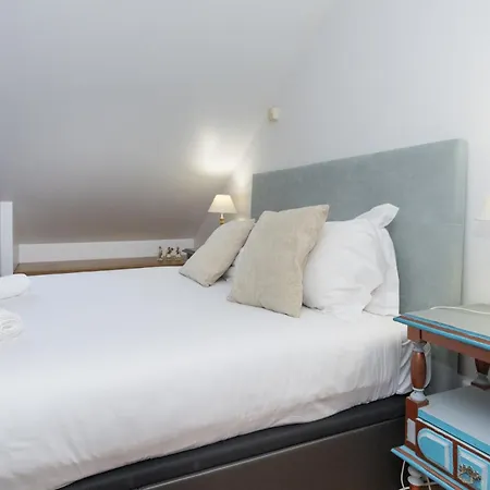 Stylish Duplex In Baixa, Lisbon, & Spacious - Ttl321 Apartmán *